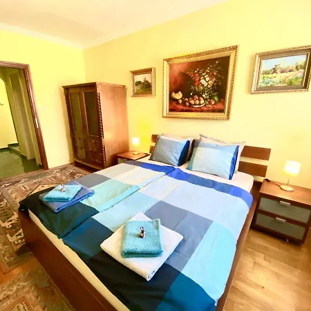 Zalar Apartment *