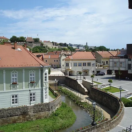 Zalar Apartment